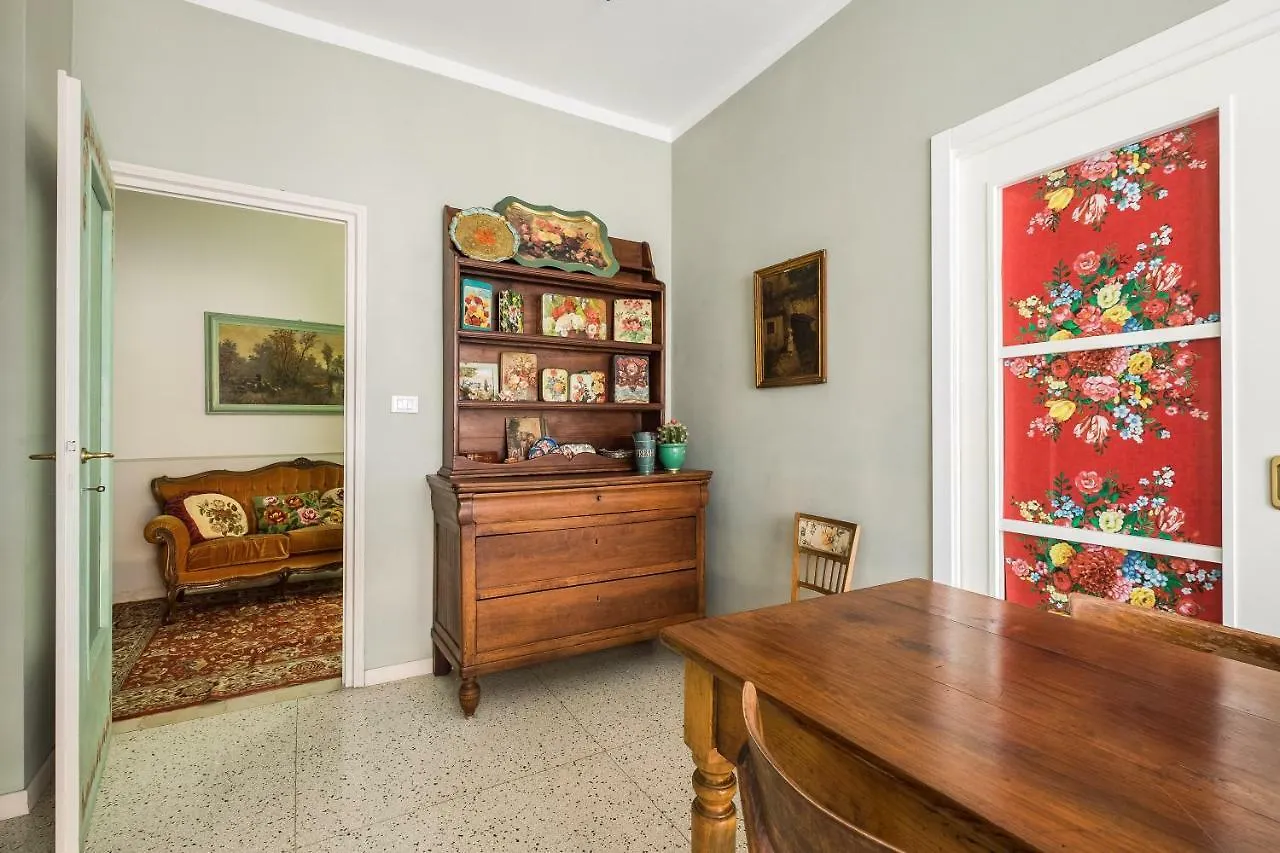 La Casa Dei Fiori Apartment Bologna