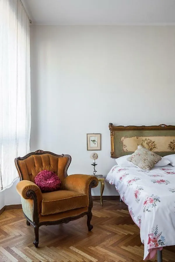 La Casa Dei Fiori Apartment Bologna