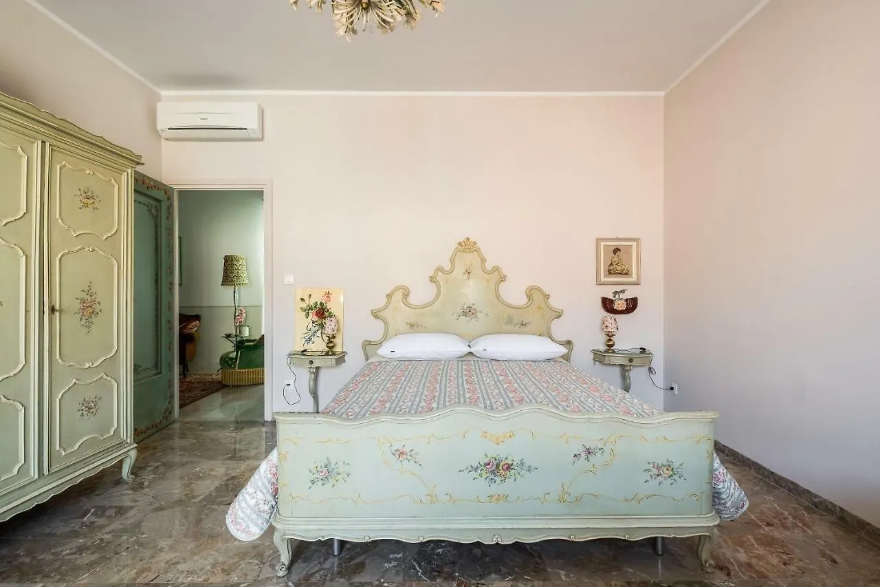 La Casa Dei Fiori Apartment Bologna