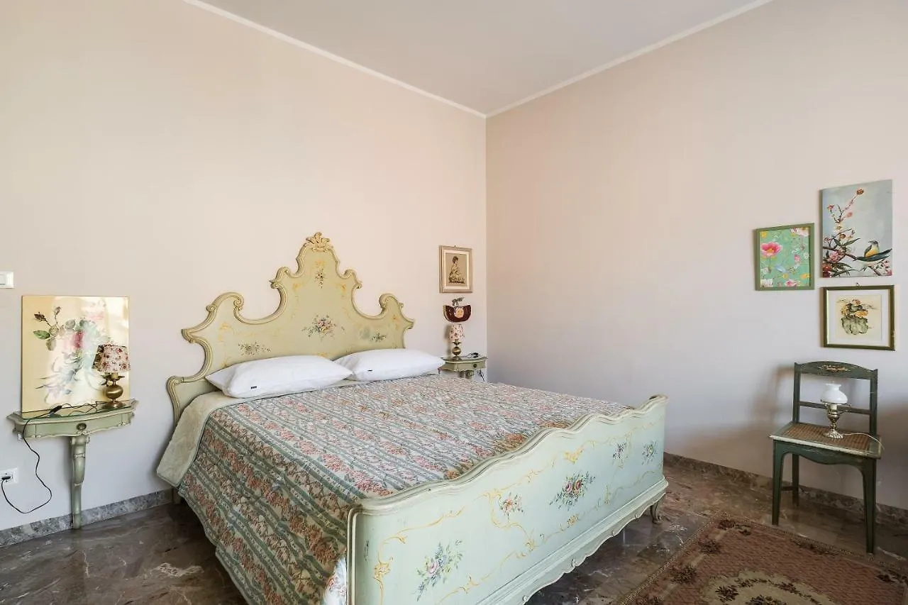 La Casa Dei Fiori Apartamento Bolonha
